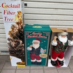 クリスマス　サンタさん　ツリー