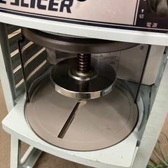 電動かき氷機（ブロック氷用）初雪HF-300P⭐︎在庫10台！複数購入可！【127】の画像