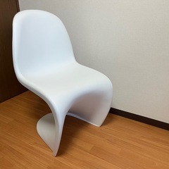 テーブル・椅子セットの画像