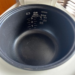 炊飯器　3合炊きの画像