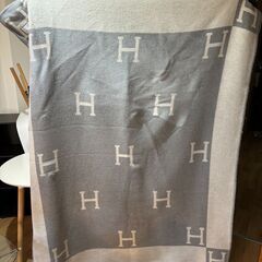 hermes カーペット エルメス柄白