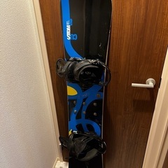 Burton スノーボードとブーツ