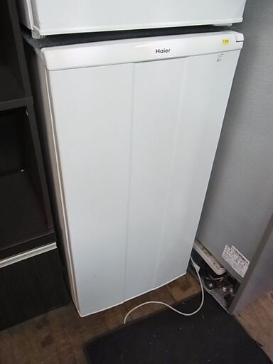 Haier　ハイアール　100L　前開き式冷凍庫　JF-NU100B　2012年製　白　ホワイト