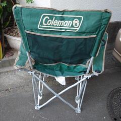 コールマン リクライニング椅子 緑カップホルダー付きの画像