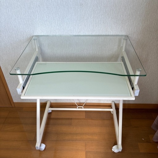 本日割引！！！パソコンデスク