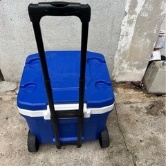 60Qt🇺🇸iglooイグルー取手付きホイールクーラーボックスマリンレジャー沖釣りキャンプビーチパーテｨー56L🍉プロフ必読の画像