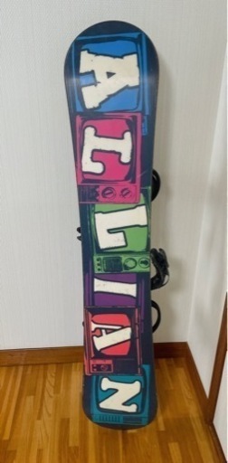 人気 ⭐︎　ALLIAN スノーボード  アライアン　knockout 147 板