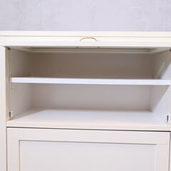 おしゃれなインテリアショップMOMO natural(モモナチュラル)のCIELE(シエル)シリーズ 2 DOOR キャビネットです。ホワイトの明るい色合いが優しい雰囲気の可愛らしいフラップチェスト♪の画像