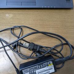富士通　ノートパソコンの画像