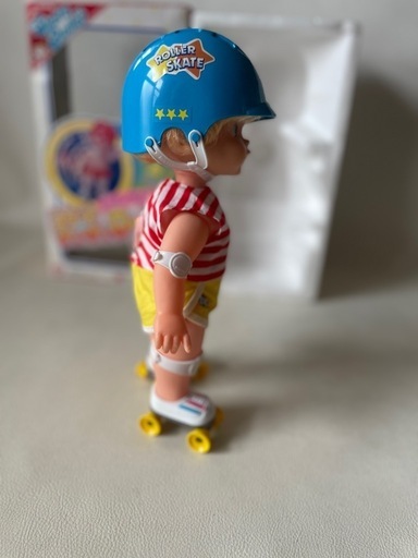 TAKARA タカラ スッテンコロリン! スケートすいすい ローラーちゃん