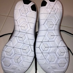 ほぼ未使用 ナイキ NIKE 軽量ランニングシューズ 23.5cm 黒ピンクの画像