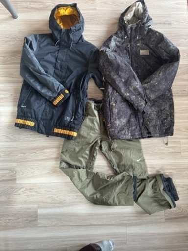 【レア】NIKE スノボウエア