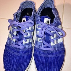 アディダス adidas ニット軽量ランニングシューズ 24cmの画像