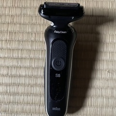 ブラウンシェーバーの画像