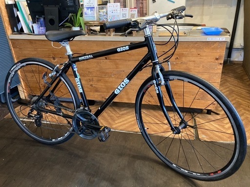 【GIOS MISTRAL前後タイヤ・チューブ新品！】アルミフレーム　3×8速　700×28c クロスバイク　ブラック