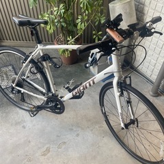 GIANT ESCAPE RX3 【自転車•クロスバイク】