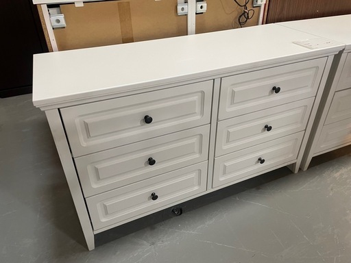 ニトリ　チェスト　アンティーク風