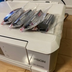 取引中　パソコンとプリンターの画像