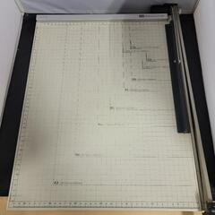 【最終値下げになります】A3 PAPER CUTTER