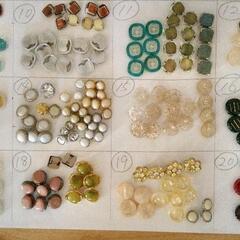 昭和レトロなボタンの画像