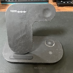 Qi対応充電器　　