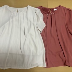 オフィスカジュアル ブラウスの画像