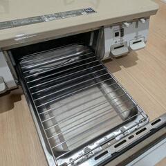 お届け無料🆓Rinnai/リンナイガスコンロ都市ガス用タイマー機能付ガスホース付き水なし片面焼きグリKGM64TWL
の画像