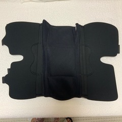膝　固定用　サポーターの画像