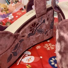 美品 　サンダル  可愛い  ベロア調  厚底 　の画像