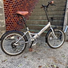 折り畳み自転車20インチ:新品同様