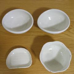 お渡し決定　アイボリー　食器の画像