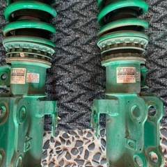 20アルファード ヴェルファイア 50エスティマ プリウスα車高調 TEIN