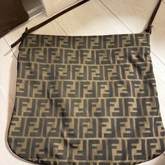 FENDI フェンディ　ワンショルダーバッグ　ズッカ柄　FF金具の画像