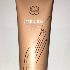 ラリン　Laline DESERT WONDER SAND BLUSH　ボディグロウローションSPF30 200gの画像