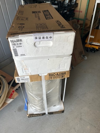①最短当日工事可能！！　標準取り付け工事費込み　新品エアコン　HITACHI　白くま 10畳用  RAS-AJ28R 2024年製　商