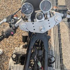 ゼファー400不動車、部品取りの画像