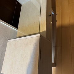 ドレッサーテーブルの画像