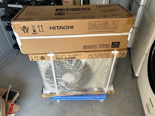 ②標準取り付け工事費込み　新品エアコン　HITACHI　白くま 10畳用  RAS-AJ28R 2024年製　商品のみの購入も可能！！