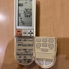 リモコン　エアコンの画像