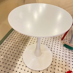 最終値下げ【29日までに引き取り可能な方】丸テーブル ホワイト 韓国風