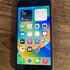 【中古】SIMフリーiPhone8+(赤・256GB)