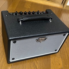 ベースアンプ ほぼ新品