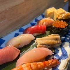 オープニングスタッフ‼︎寿司居酒屋のキッチン・ホール業務！週1〜OK 美味しい賄い付　板前見習いも大歓迎‼︎の画像