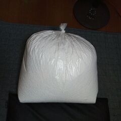 お話中　未使用の流動ビーズ  (ビーズクッションの中身)の画像