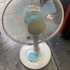 ☆中古￥2,500！ジャストネオ　30㎝リビング扇風機　家電　2...