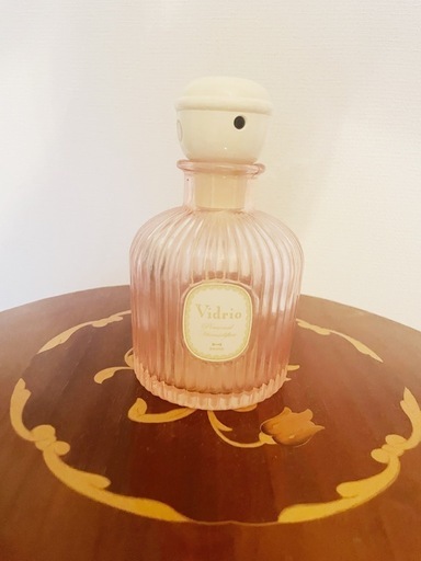 アンティーク香水瓶型 加湿器 加湿機 vidrio bruno ヴィドリオブルーノ 新品未使用