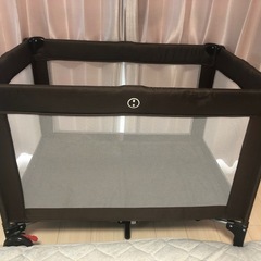 折りたたみベビーベッド　
