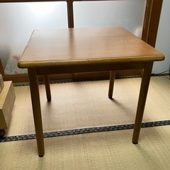 2人用ダイニングセット [直径90] (円形テーブル+肘掛け付き