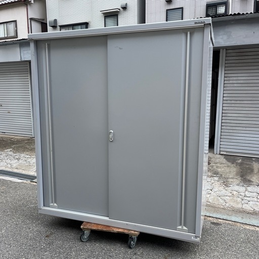 INABA 物置　倉庫　引き取り限定