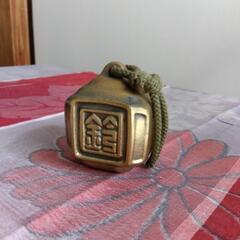 驛鈴蓋置